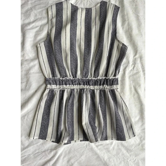Monteau Peplum Sleeveless Top Size Medium White And Blue - Picture 5 of 7